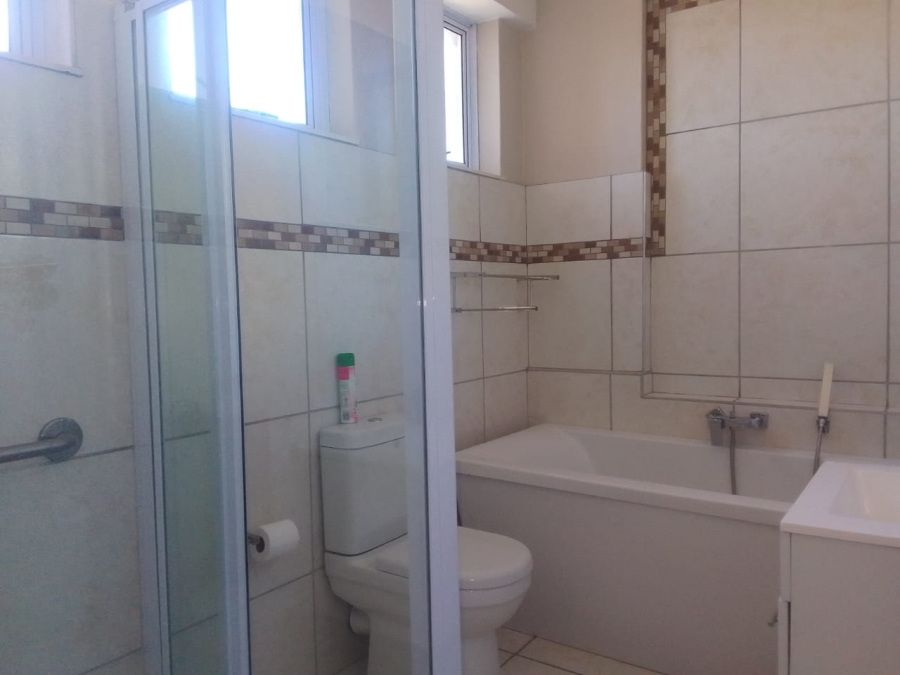To Let 3 Bedroom Property for Rent in Quigney Eastern Cape